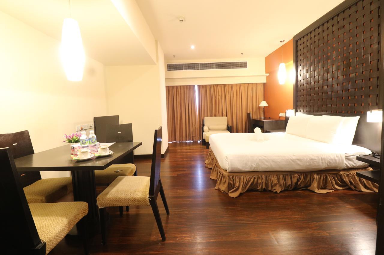 Raintree Suite At Sunway Pyramid Tower,Bander Sunway Петалинг-Джая Экстерьер фото